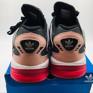 adidas falcon 90s